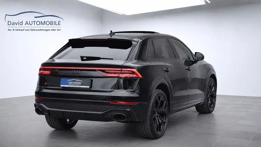 Audi RS Q8 - Thumbnail 5