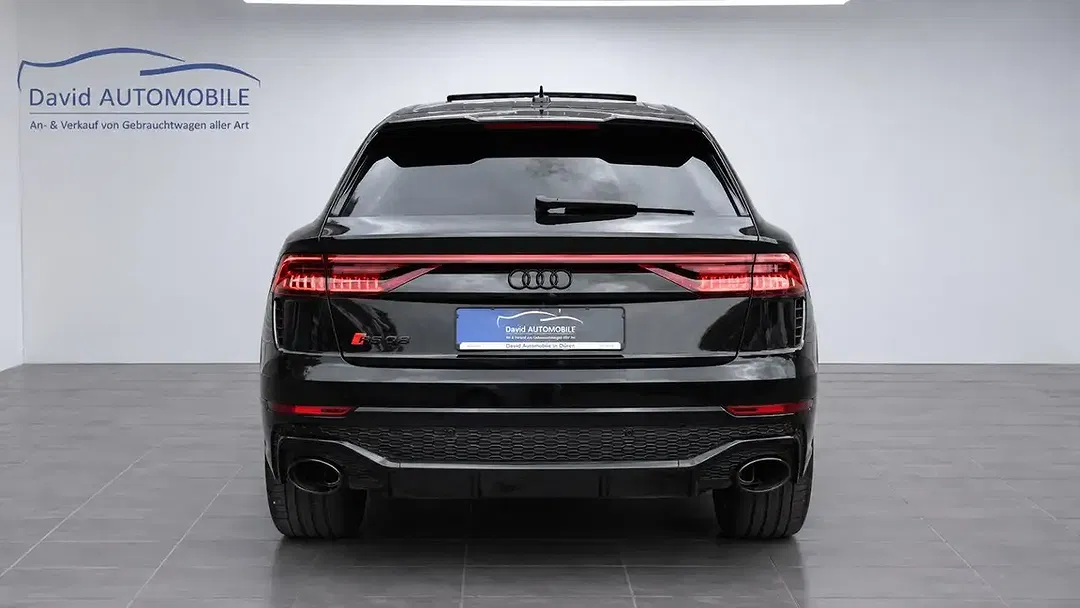 Audi RS Q8 - Thumbnail 6