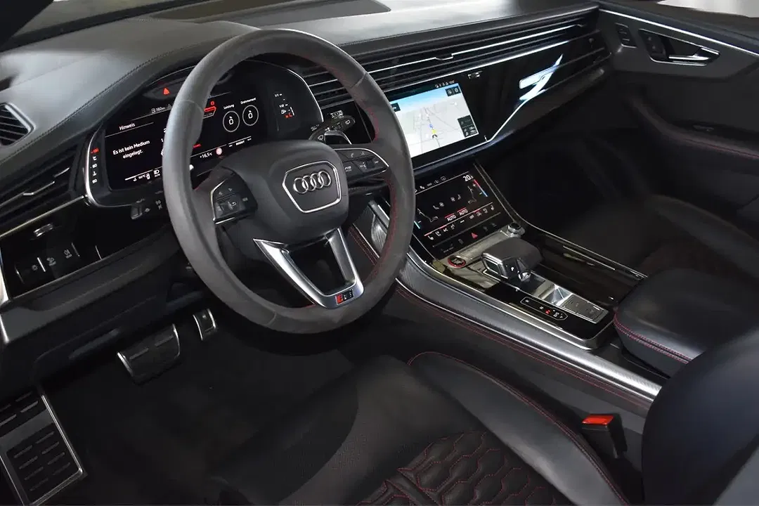 Audi RS Q8 - Thumbnail 9