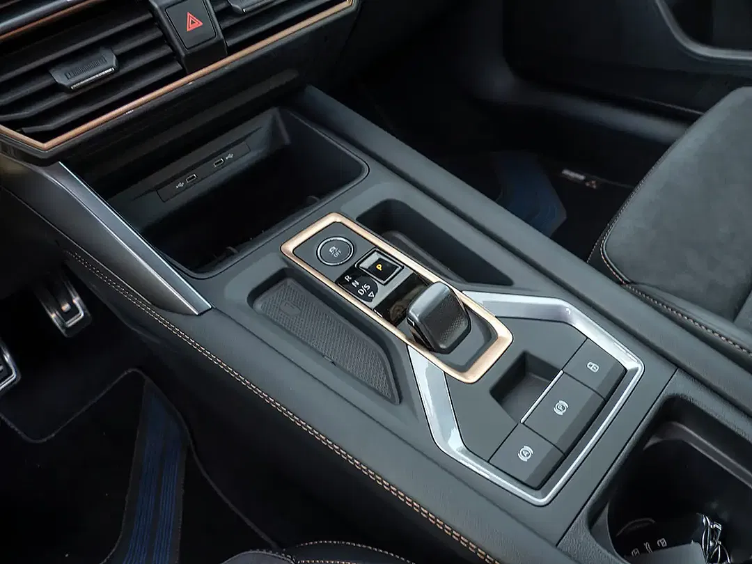 CUPRA Leon - Thumbnail 11