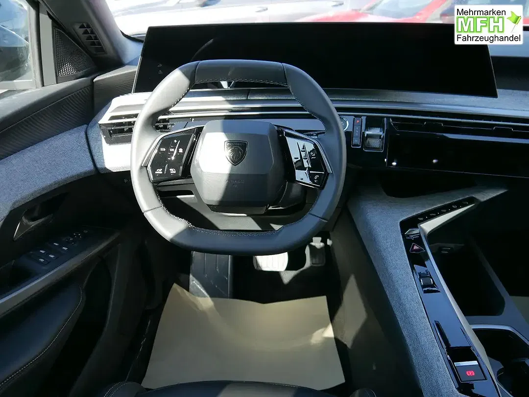 Peugeot 3008 - Thumbnail 11