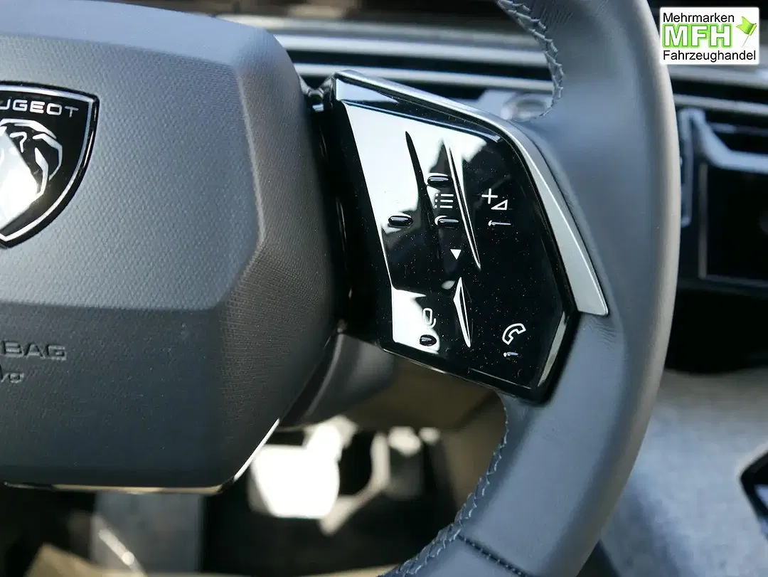 Peugeot 3008 - Thumbnail 13