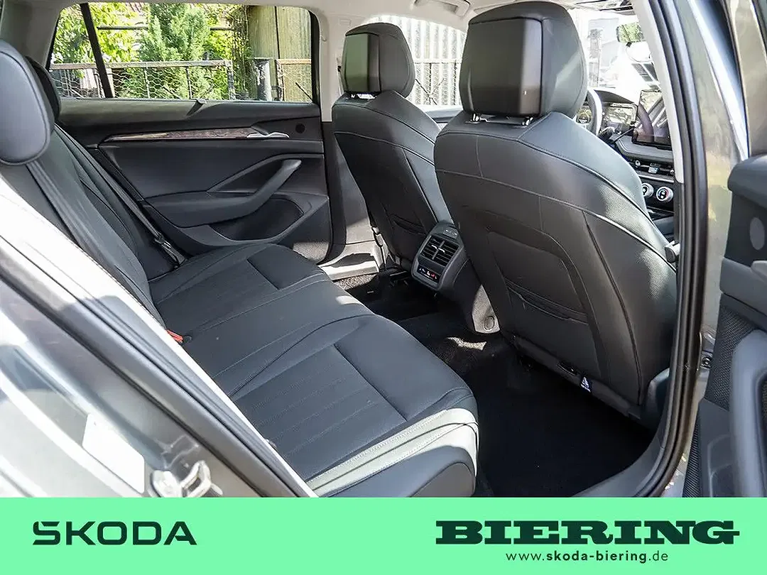 Skoda Superb - Thumbnail 4