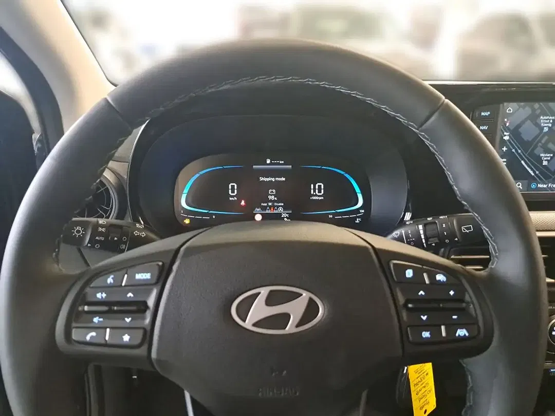 Hyundai i10 - Thumbnail 8