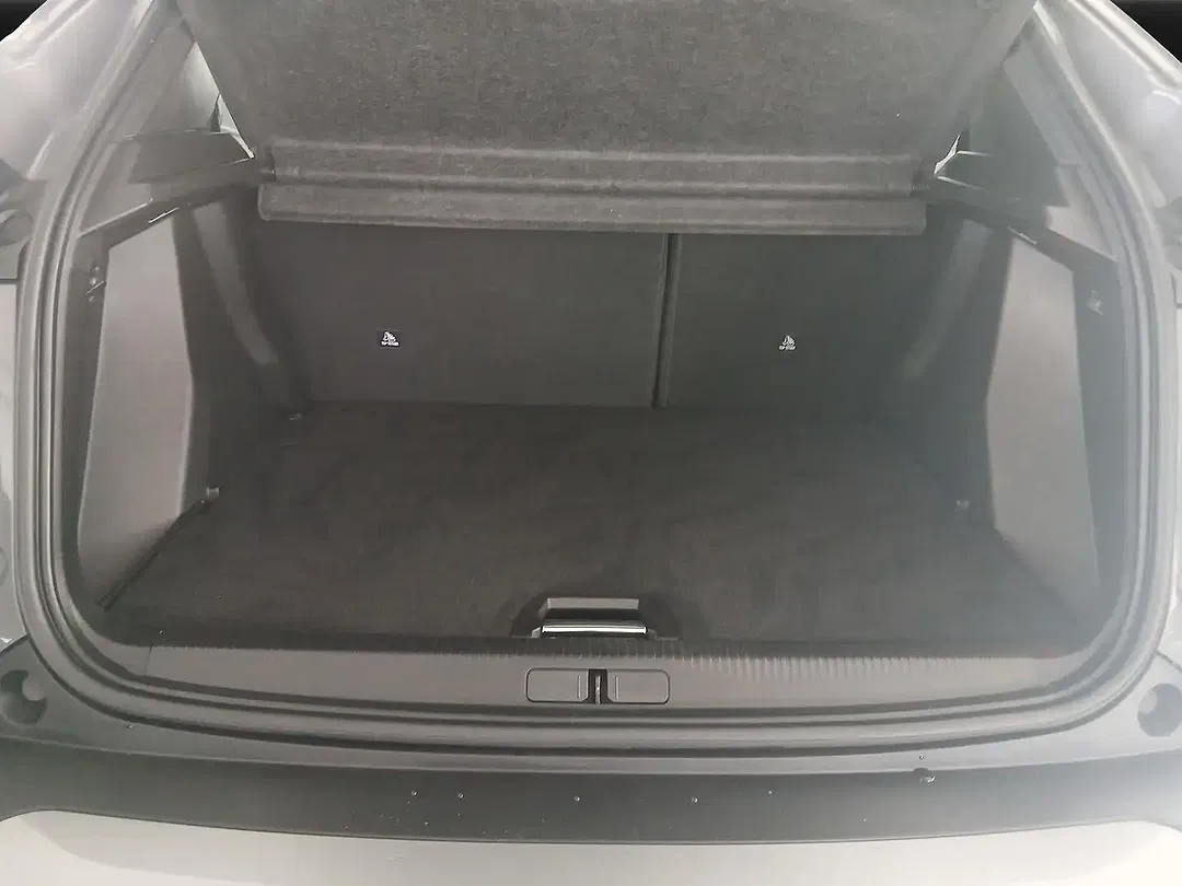 Peugeot 2008 - Thumbnail 8