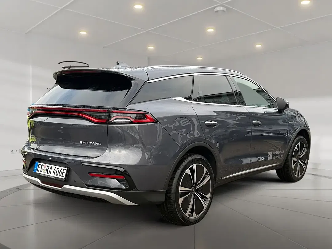 BYD Tang - Thumbnail 4