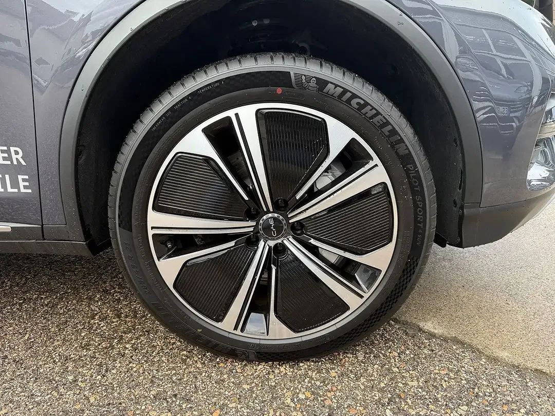 BYD Tang - Thumbnail 6