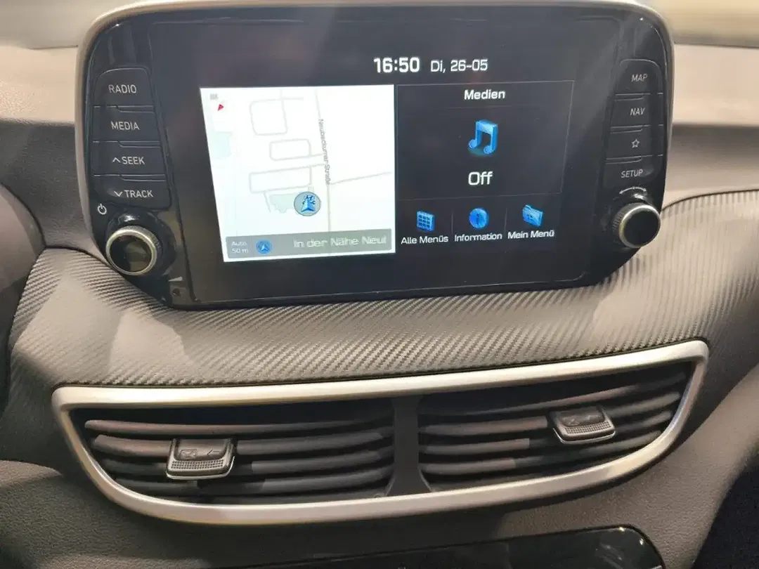 Hyundai TUCSON - Thumbnail 11
