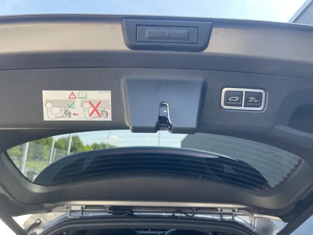 Kia Sorento - Thumbnail 15