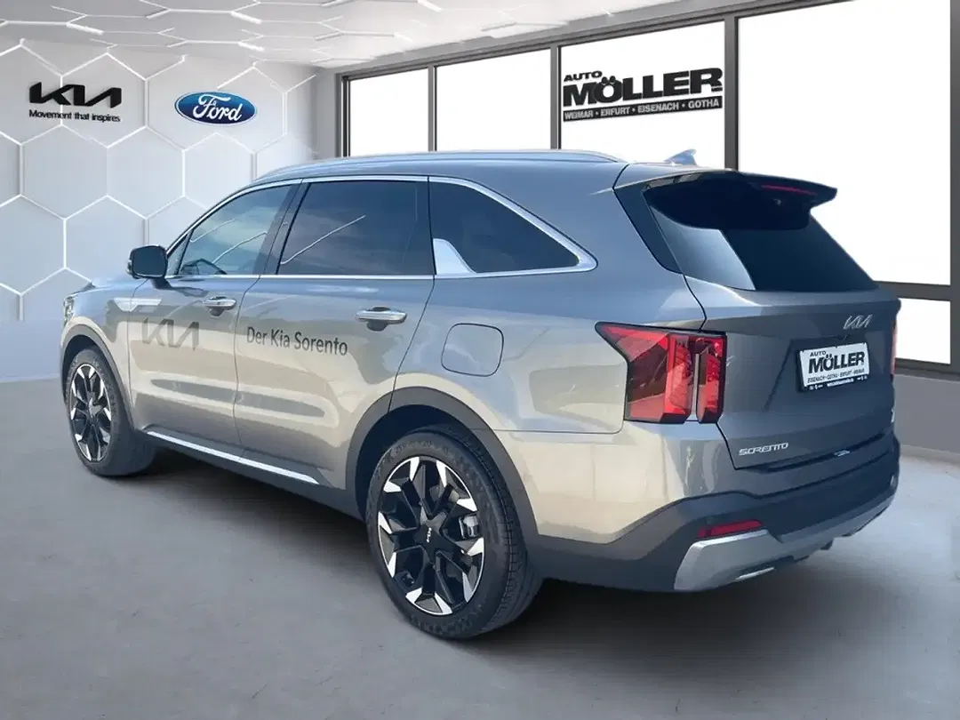 Kia Sorento - Thumbnail 4