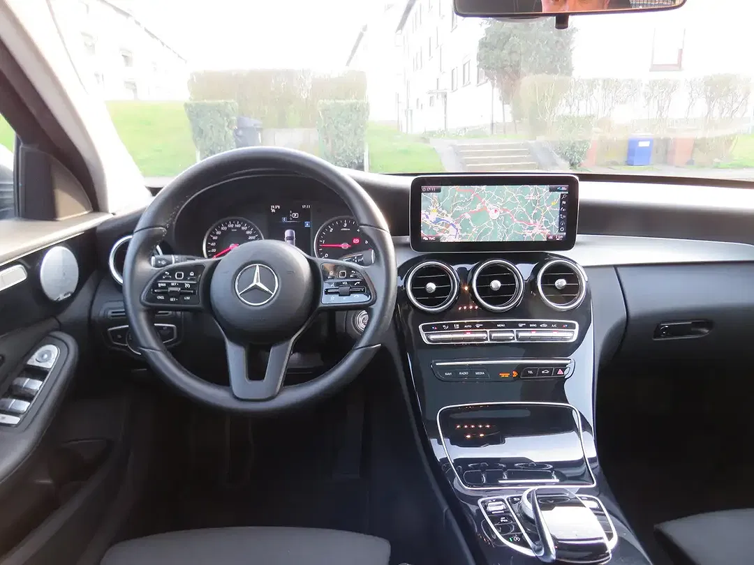 Mercedes-Benz C 220 - Thumbnail 11