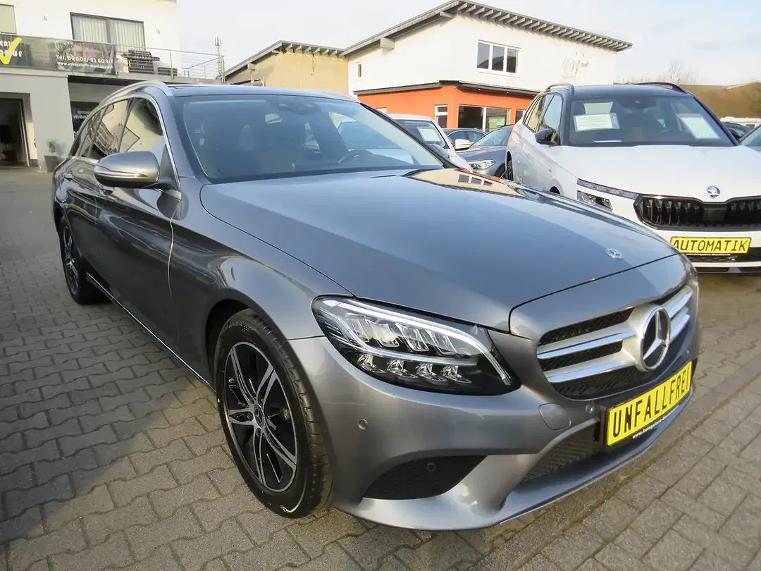 Mercedes-Benz C 220 - Thumbnail 3
