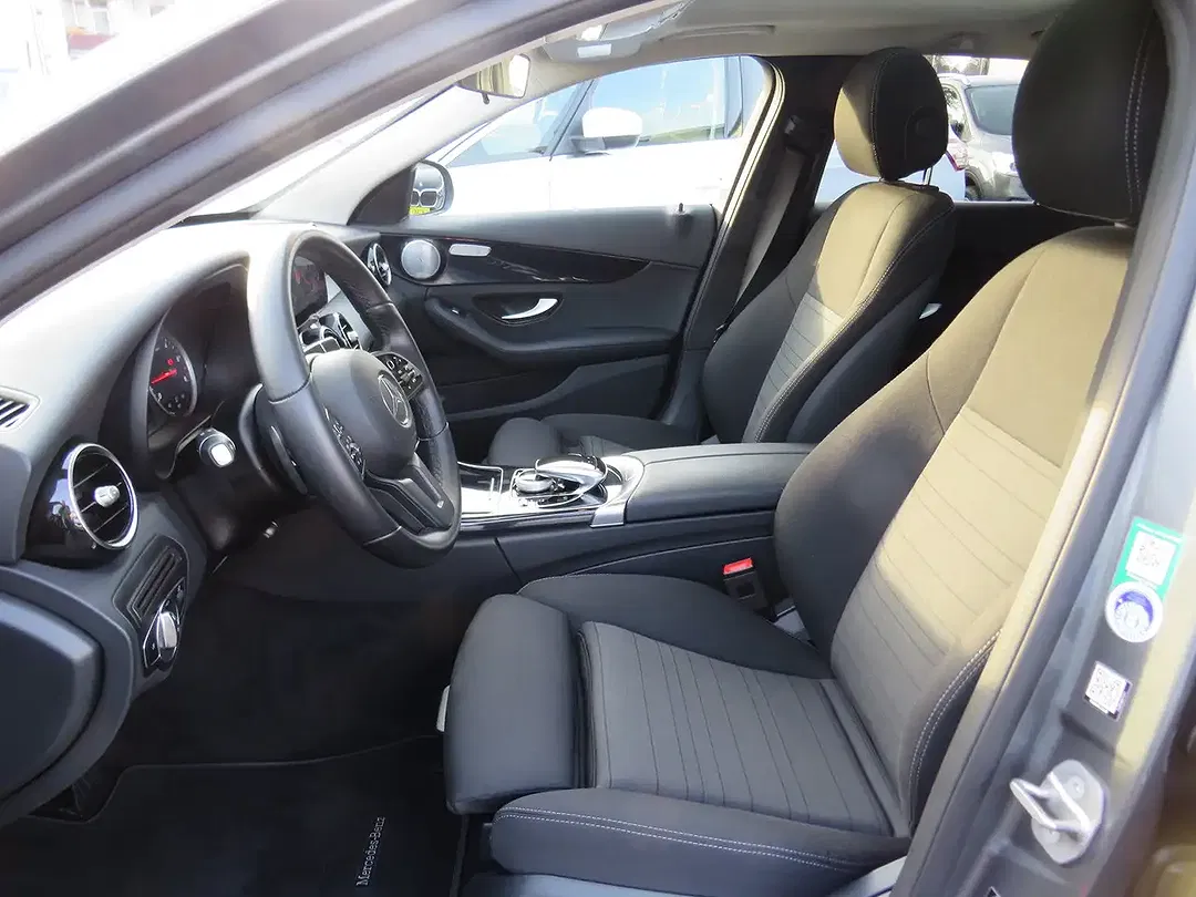 Mercedes-Benz C 220 - Thumbnail 8