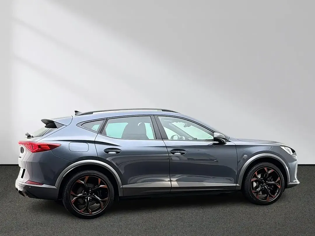 CUPRA Formentor - Thumbnail 2