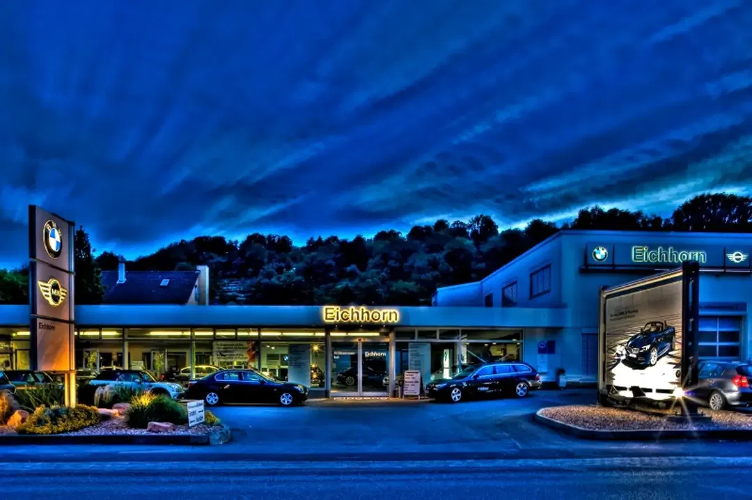 BMW 330 - Thumbnail 15
