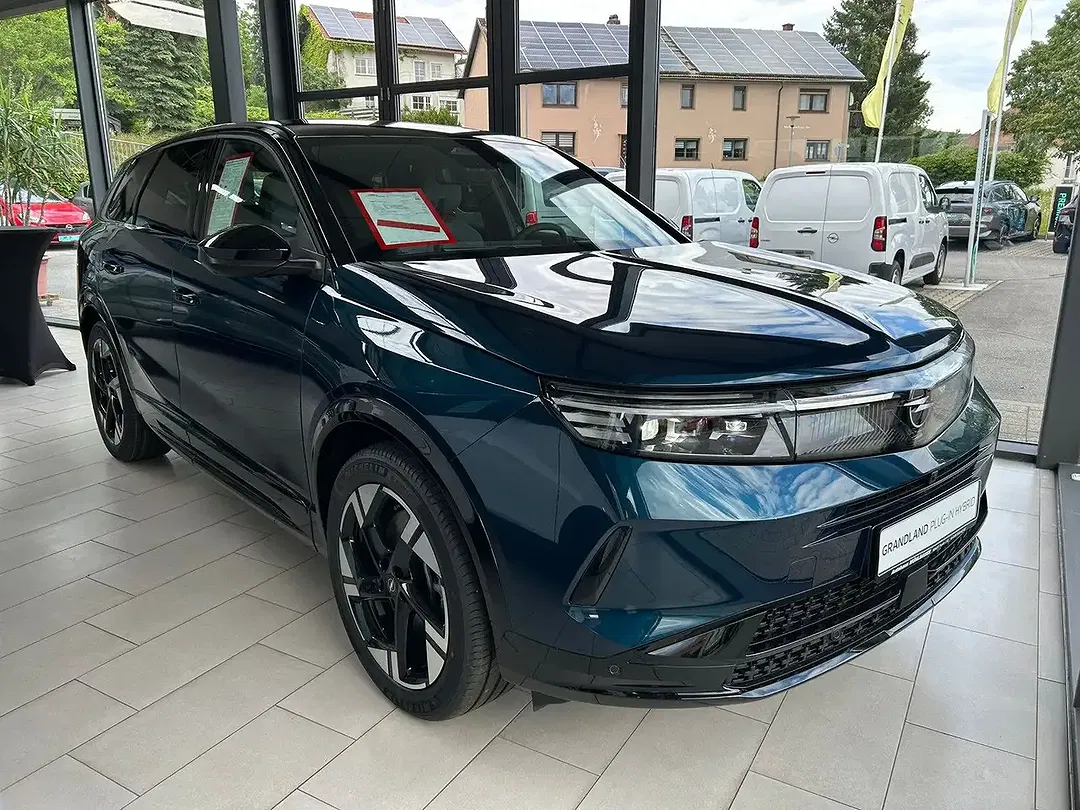 Opel Grandland X - Thumbnail 2