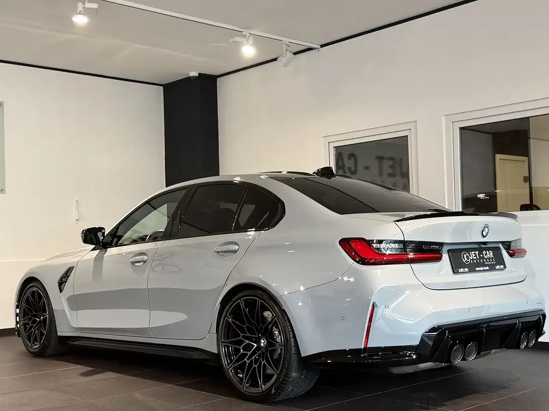 BMW M3 - Thumbnail 6