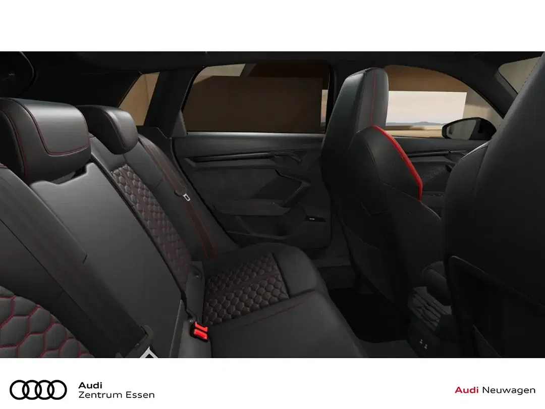 Audi RS3 - Thumbnail 4