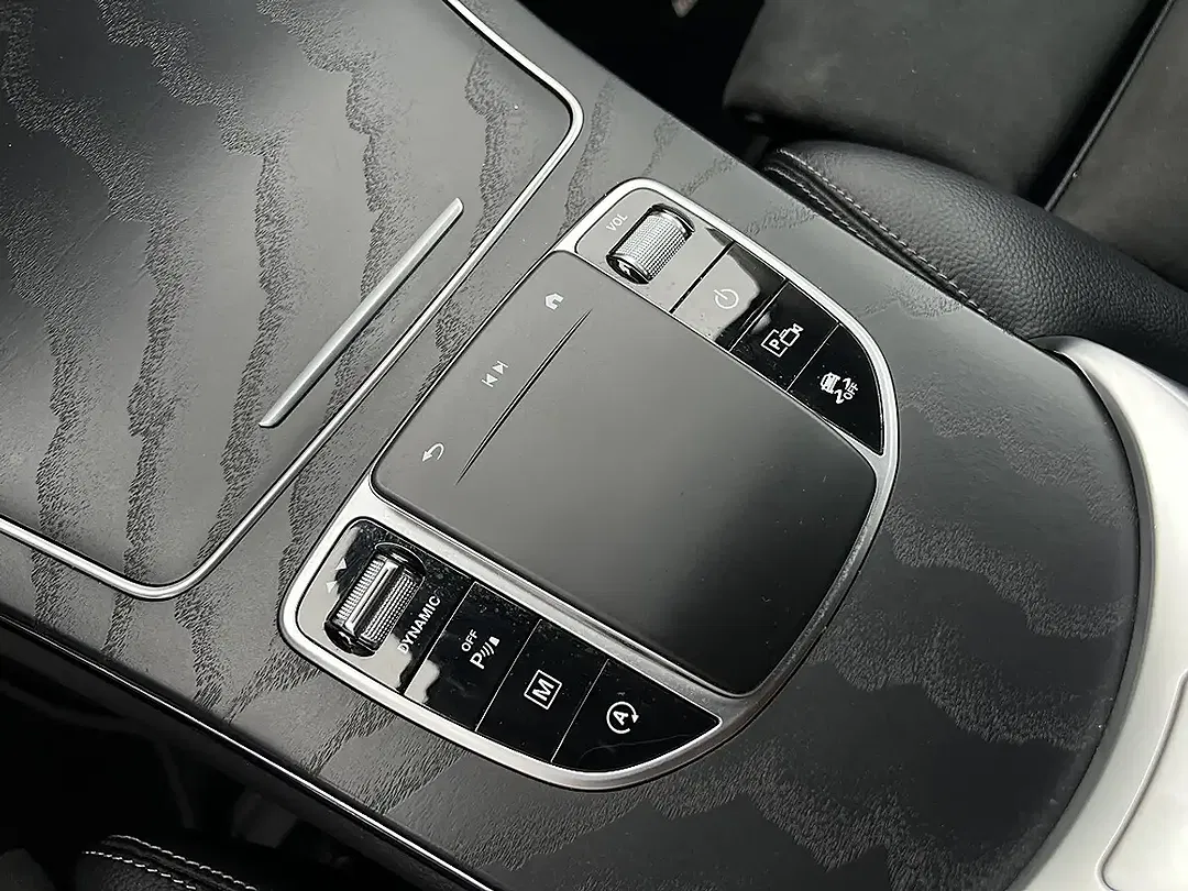 Mercedes-Benz GLC 220 - Thumbnail 12