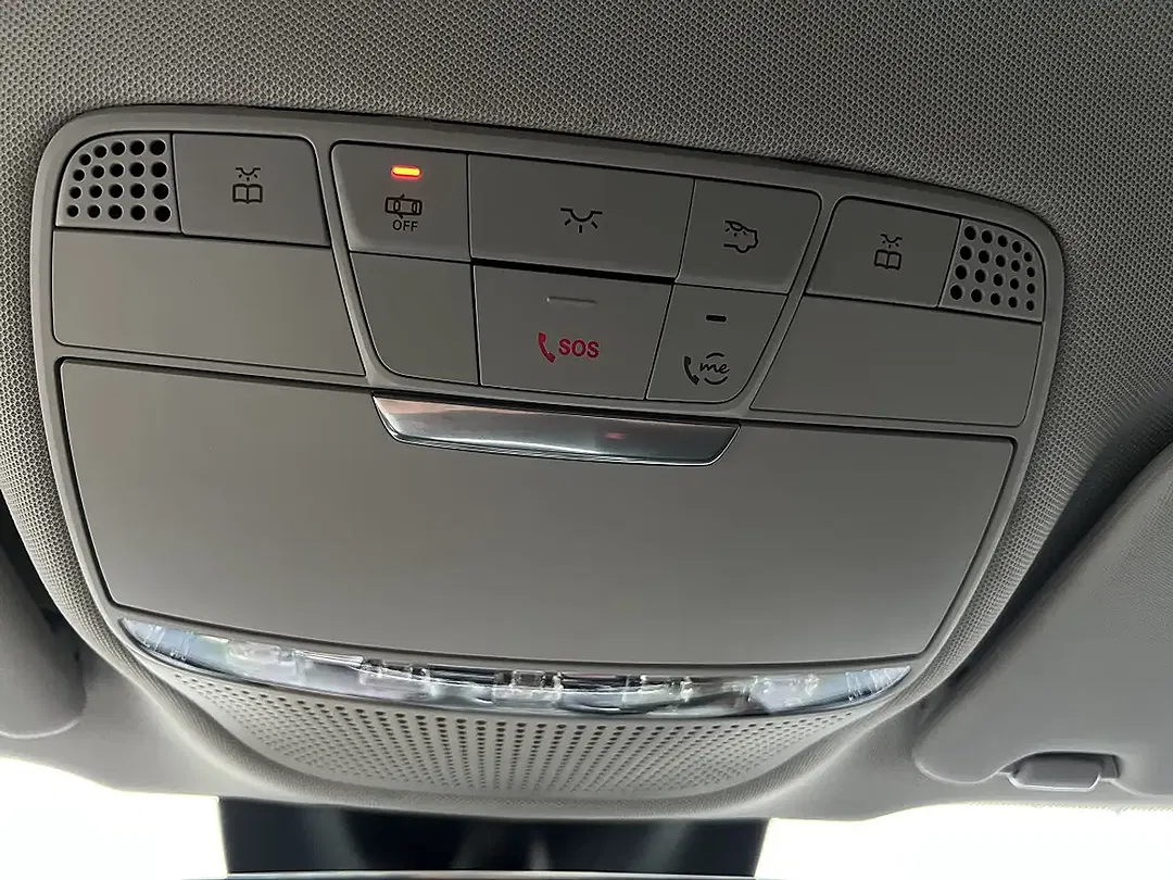 Mercedes-Benz GLC 220 - Thumbnail 15