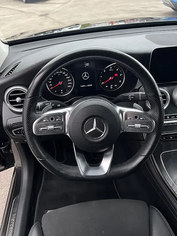Mercedes-Benz GLC 220 - Thumbnail 6