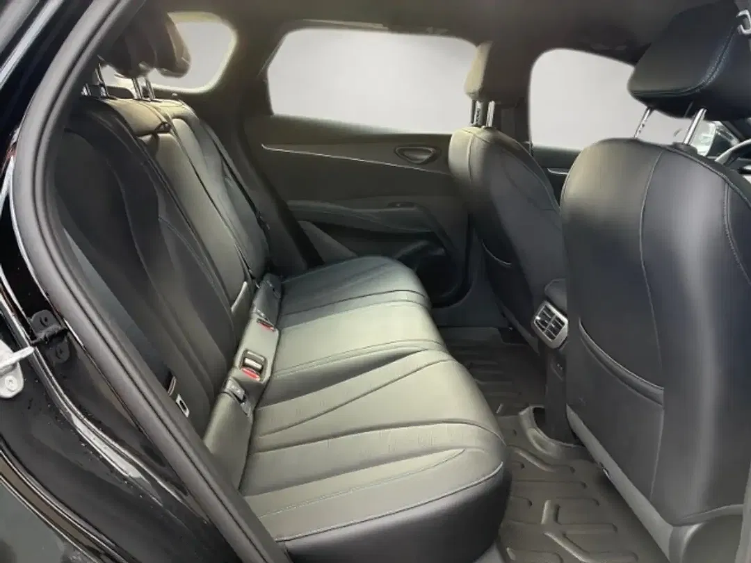 BYD Seal - Thumbnail 13