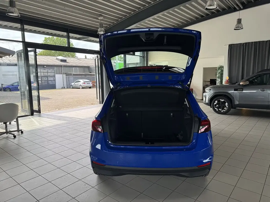 Skoda Fabia - Thumbnail 13