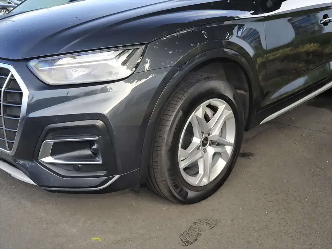Audi Q5 - Thumbnail 3