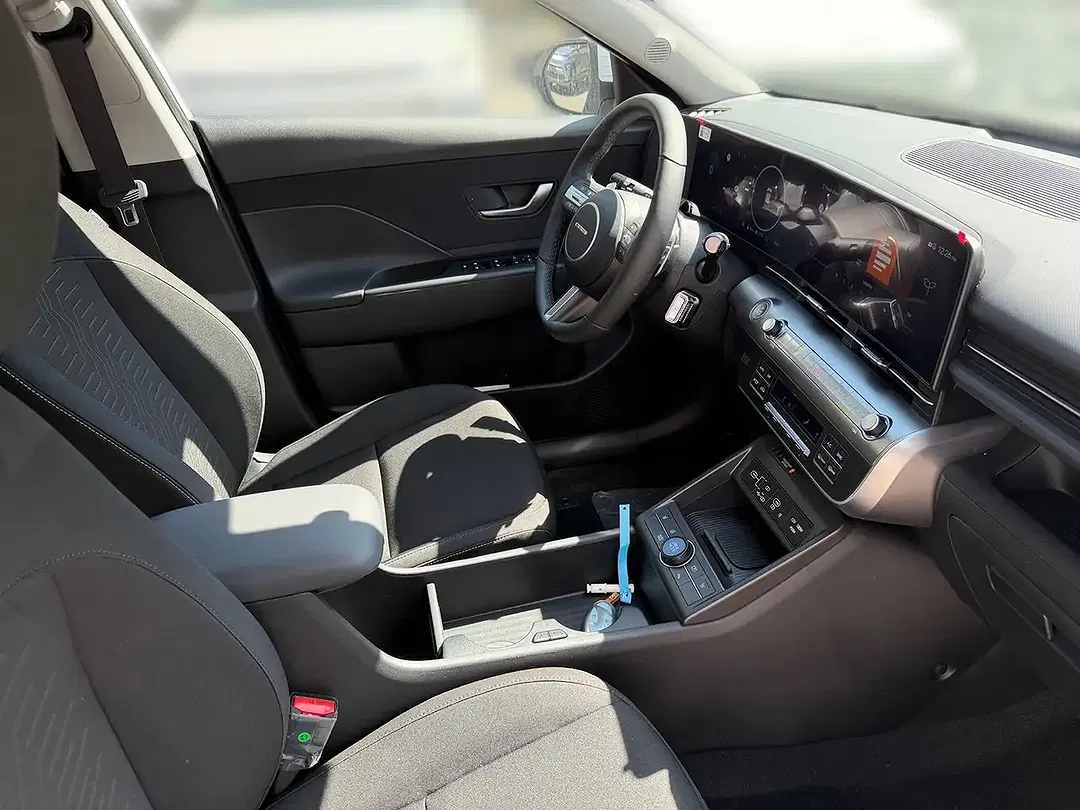 Hyundai KONA - Thumbnail 13