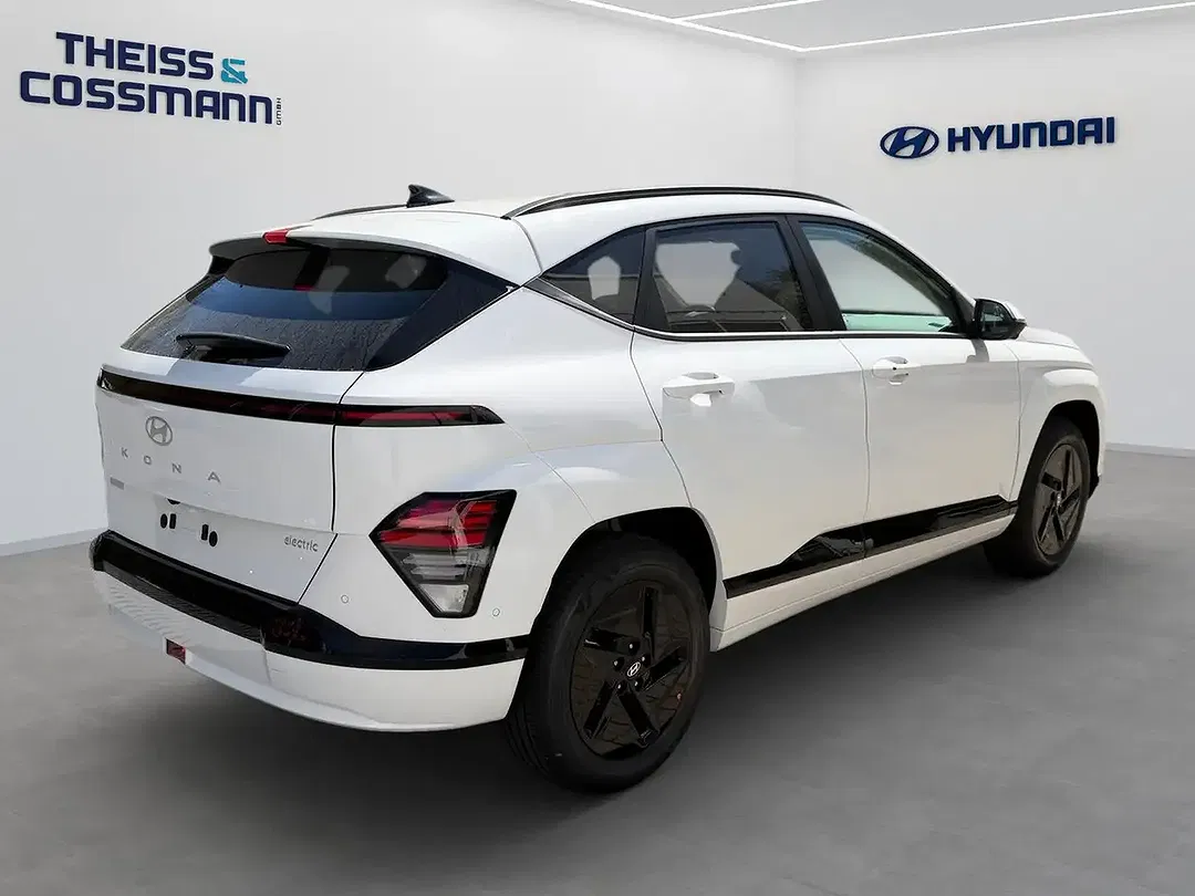 Hyundai KONA - Thumbnail 3