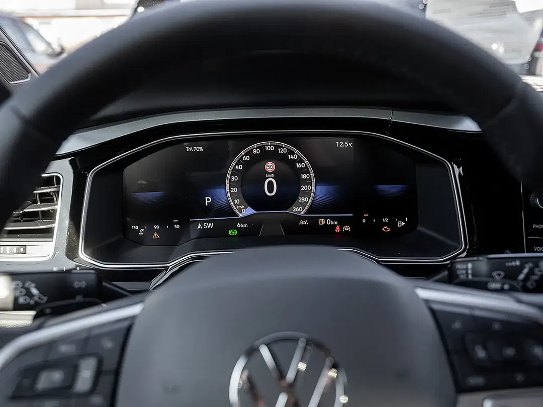 Volkswagen Polo - Thumbnail 11