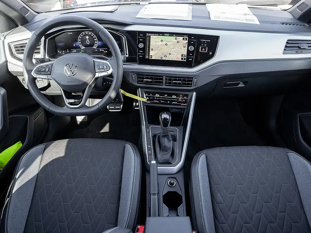 Volkswagen Polo - Thumbnail 6