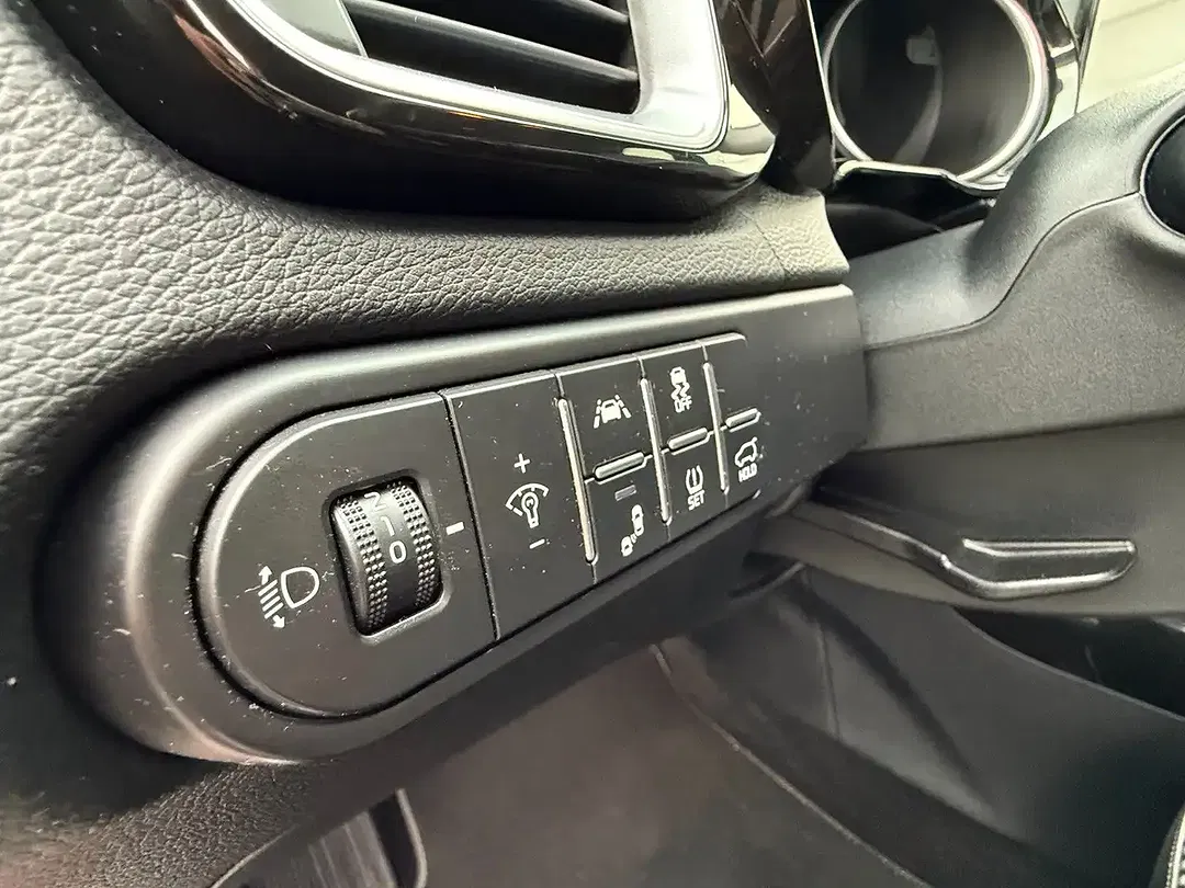 Kia XCeed - Thumbnail 8