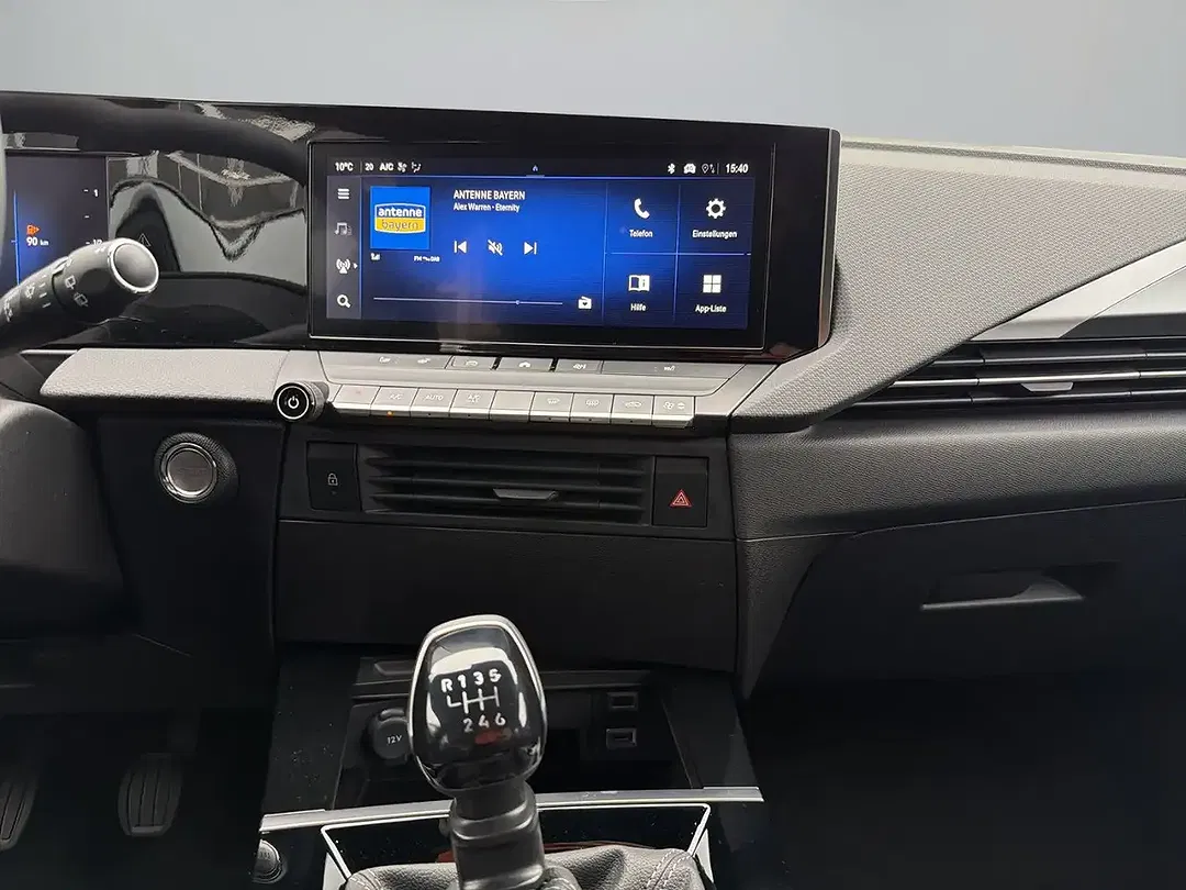 Opel Astra - Thumbnail 14