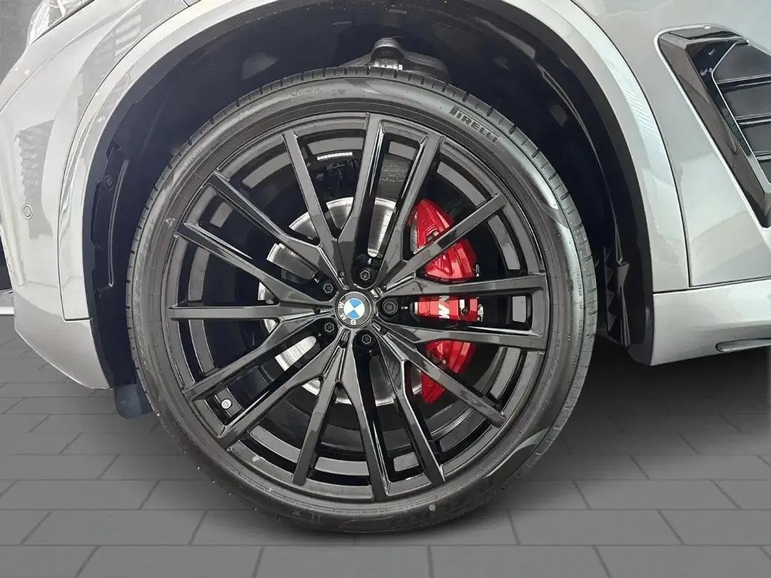 BMW X5 - Thumbnail 6