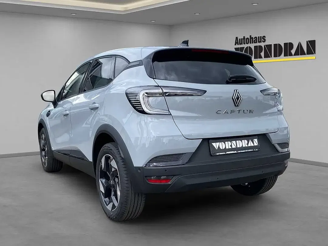 Renault Captur - Thumbnail 4