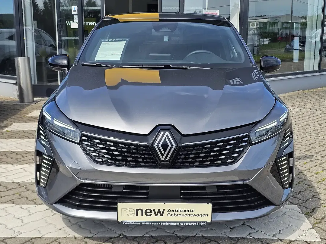 Renault Clio - Thumbnail 2