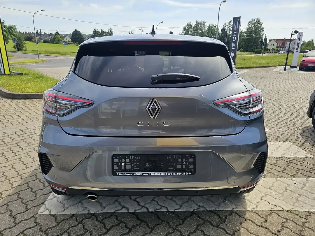 Renault Clio - Thumbnail 5