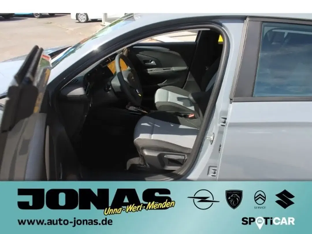 Opel Corsa - Thumbnail 10
