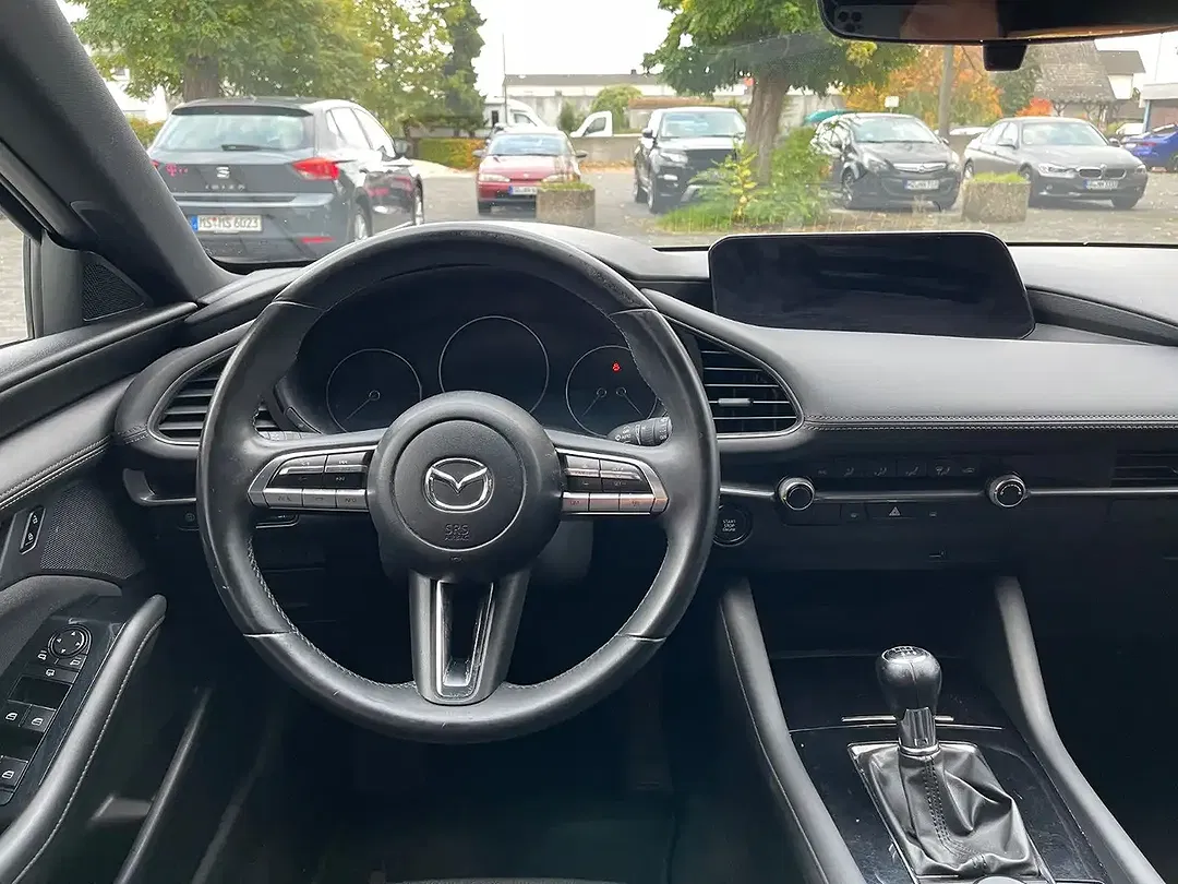 Mazda 3 - Thumbnail 14