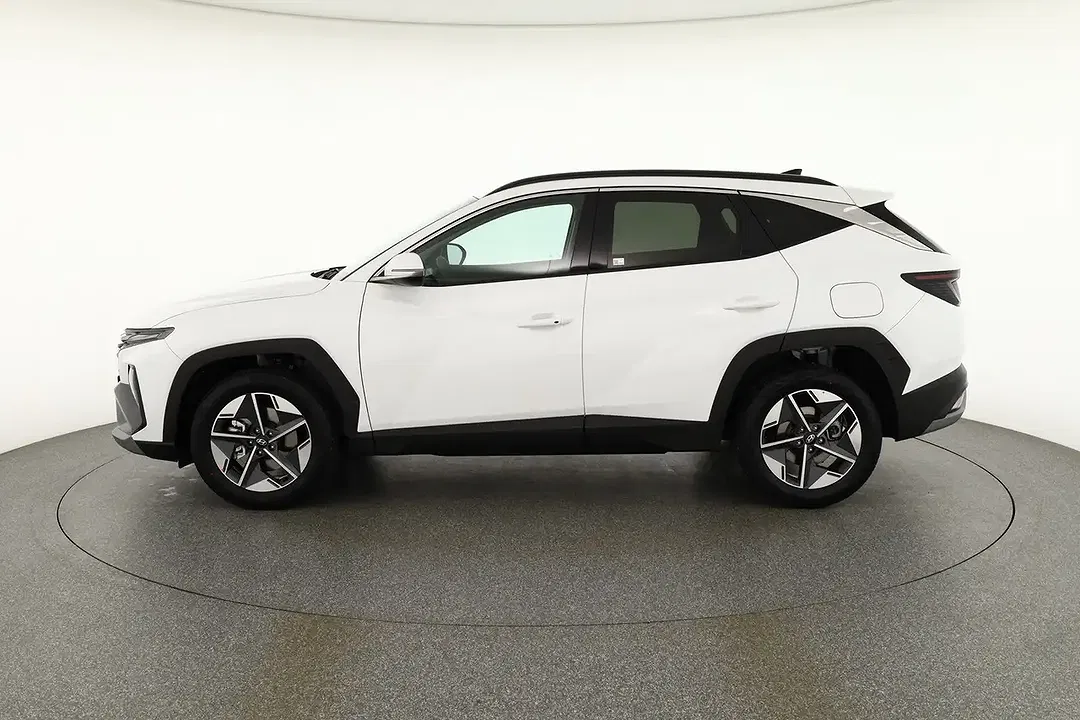 Hyundai TUCSON - Thumbnail 1