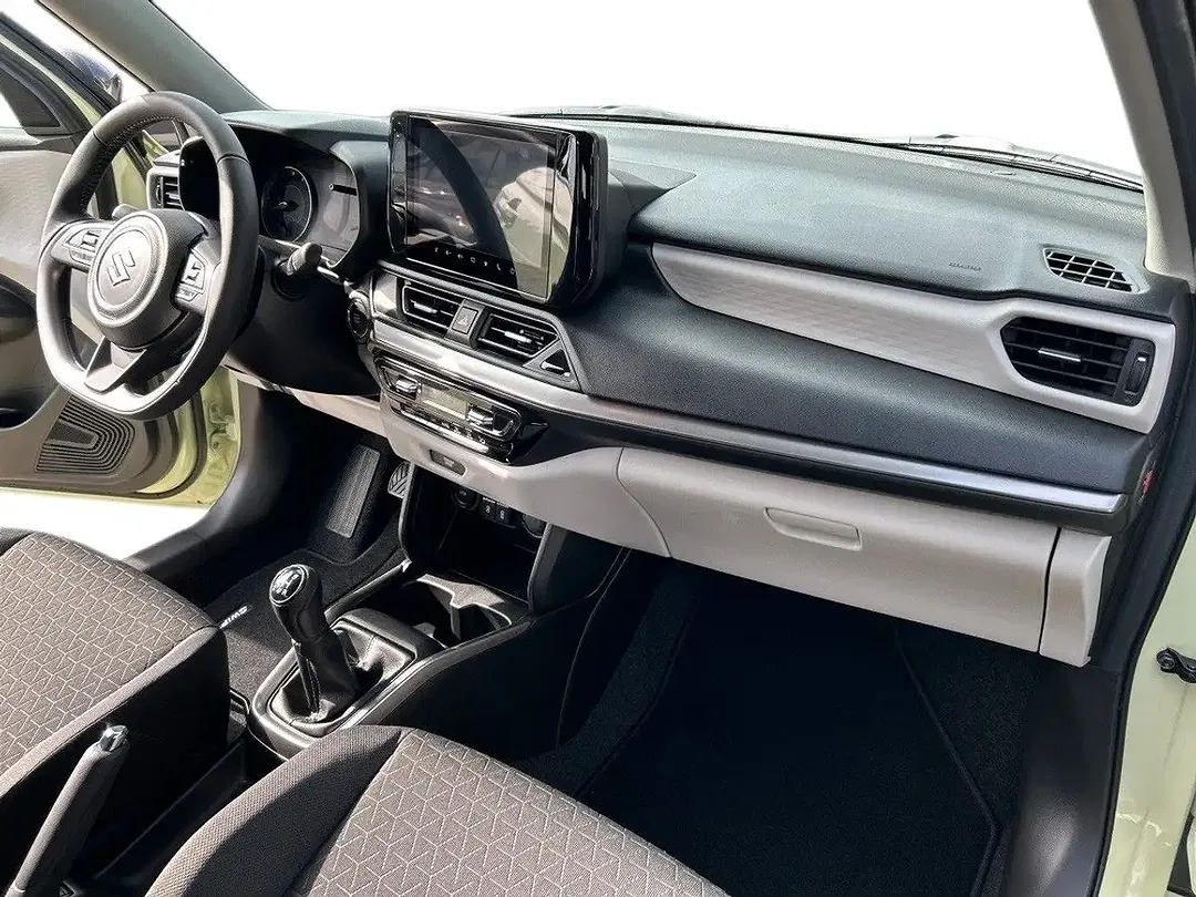 Suzuki Swift - Thumbnail 13