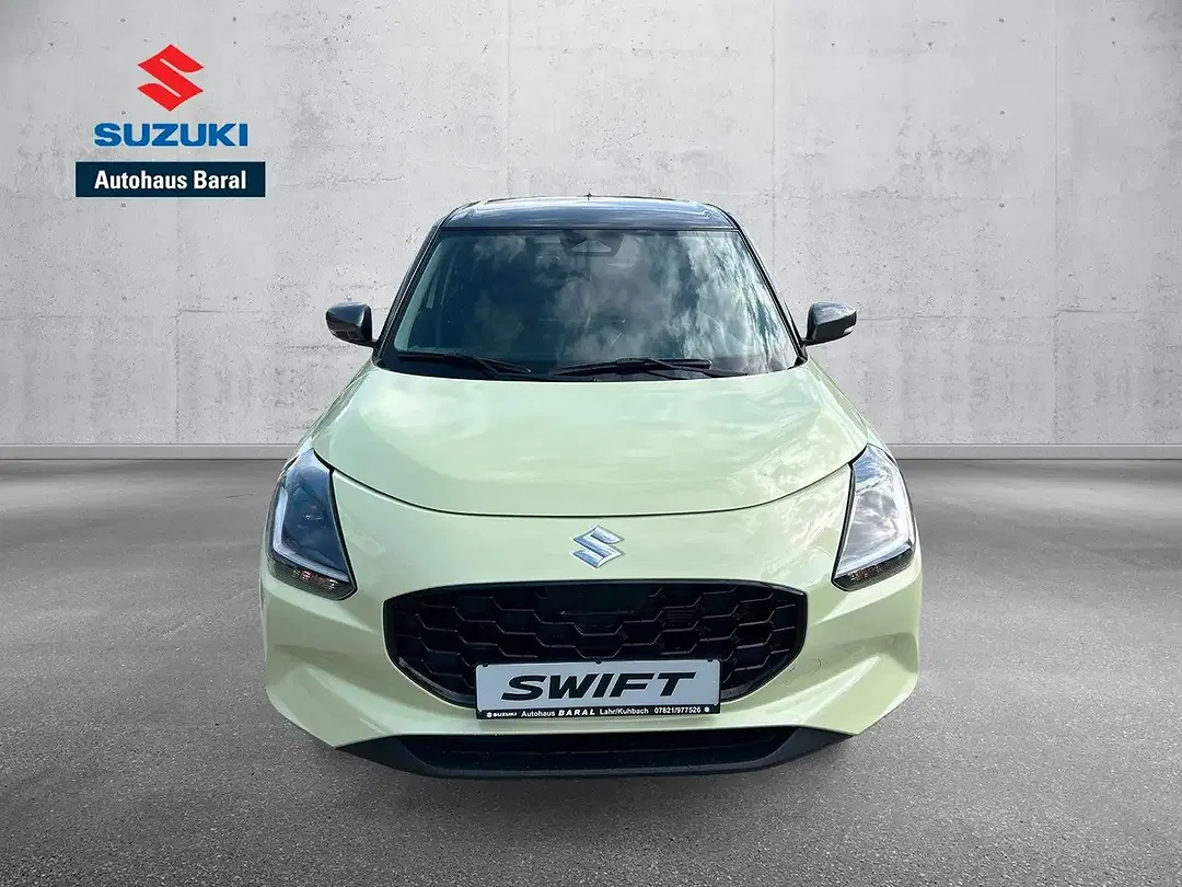 Suzuki Swift - Thumbnail 2