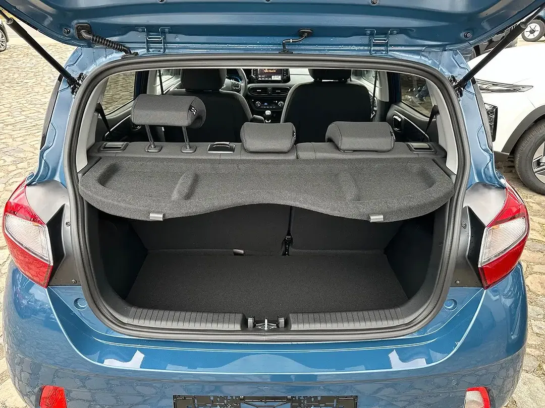 Hyundai i10 - Thumbnail 10