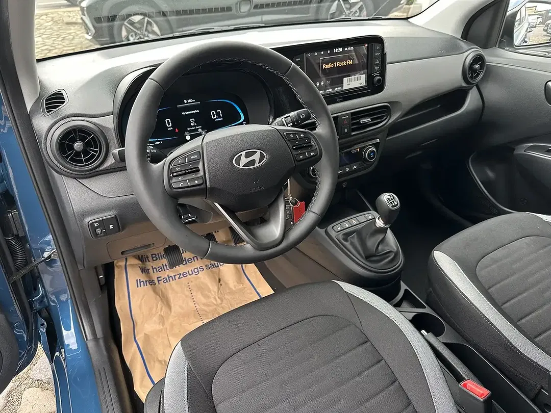 Hyundai i10 - Thumbnail 12