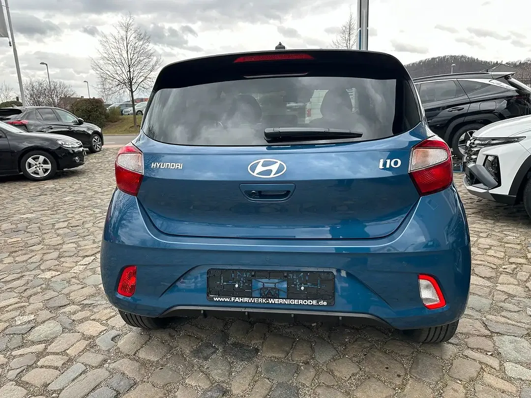 Hyundai i10 - Thumbnail 9