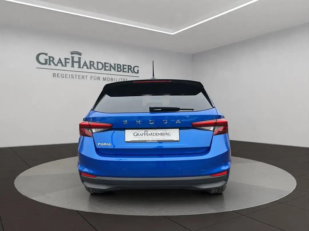 Skoda Fabia - Thumbnail 4