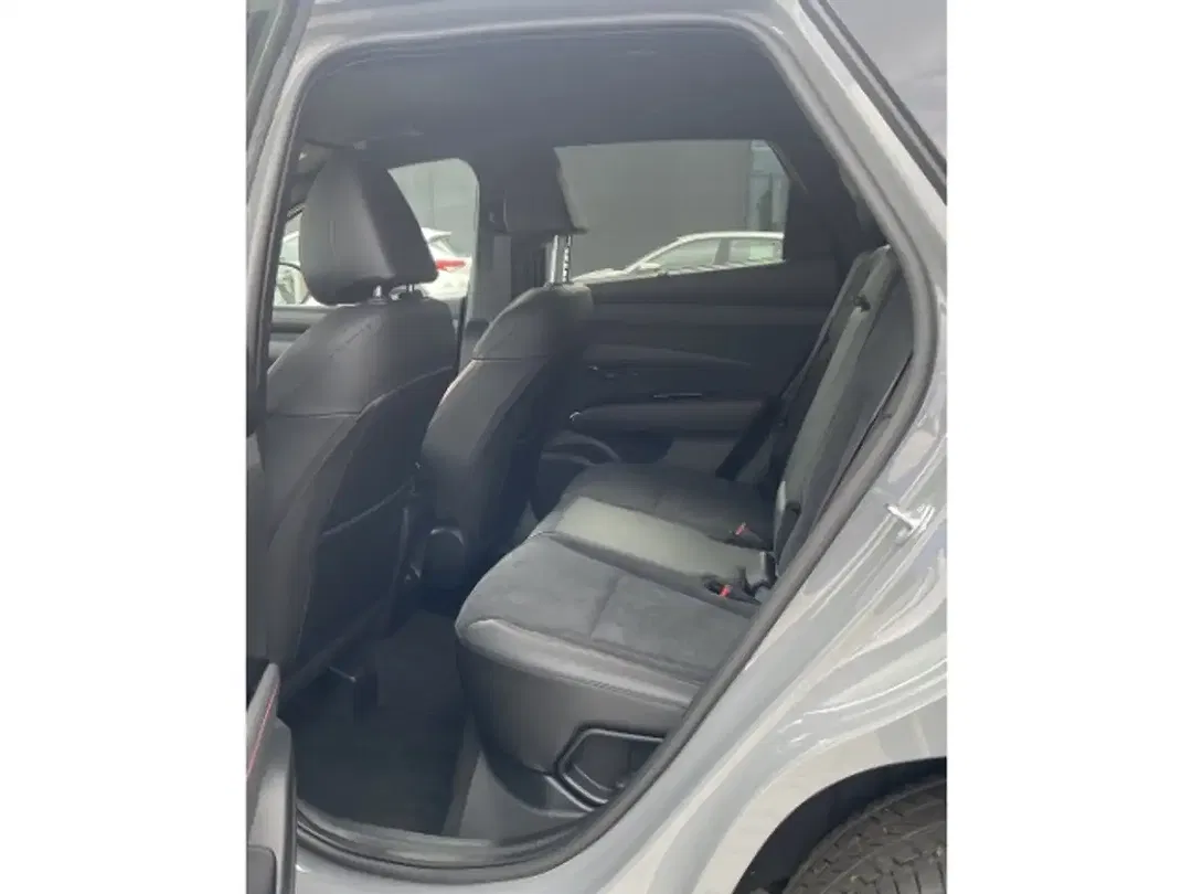 Hyundai TUCSON - Thumbnail 8