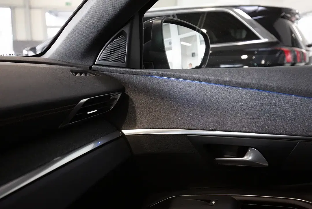 Peugeot 3008 - Thumbnail 11