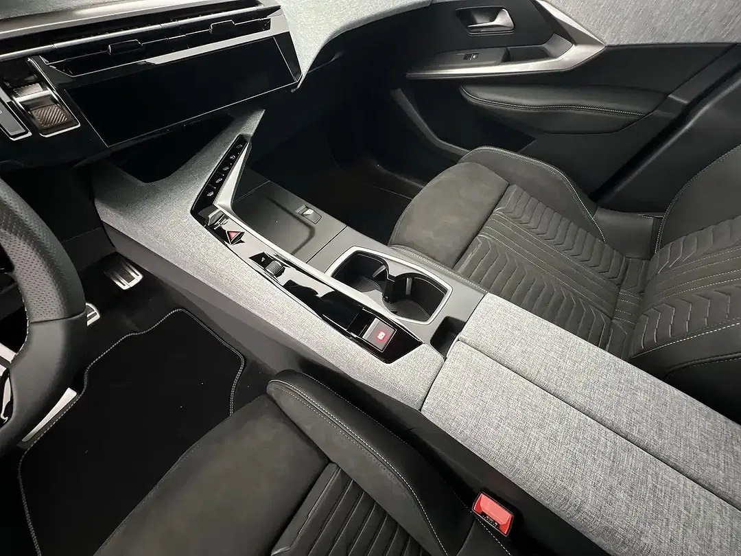 Peugeot 3008 - Thumbnail 14
